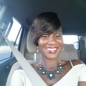 Meet your Posher, Stacy